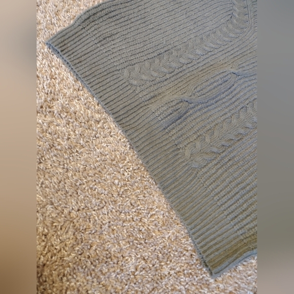 Zesica Turtleneck Chunky Cozy Gray Cable Knit Pullover Sweater Medium - Picture 8 of 11